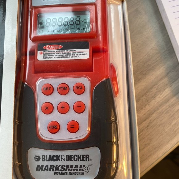 💰 5 FOR $40 / BLACK & DECKER MARKSMAN DISTANCE MEASURER (BNIB) - Picture 3 of 5